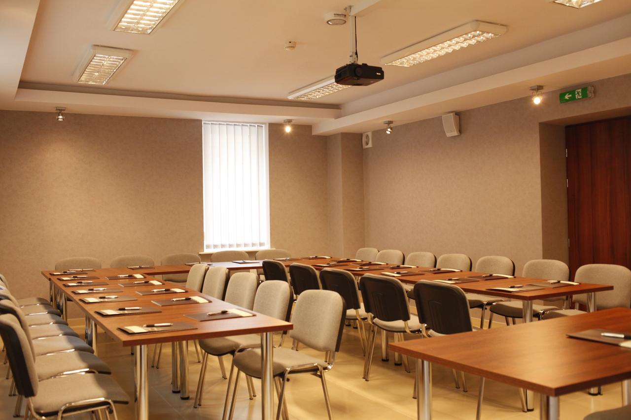 Iskra Hotel Радом Стая снимка