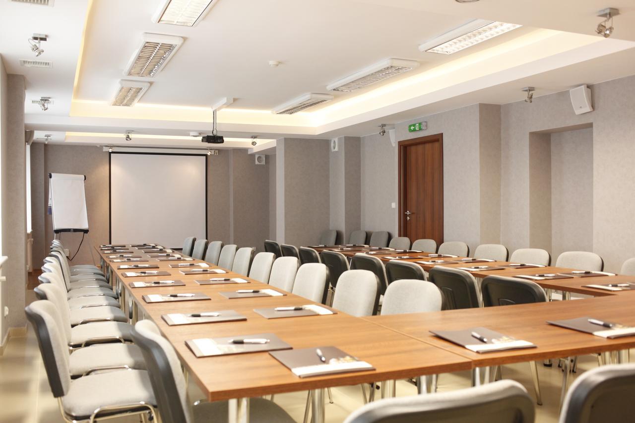Iskra Hotel Радом Стая снимка